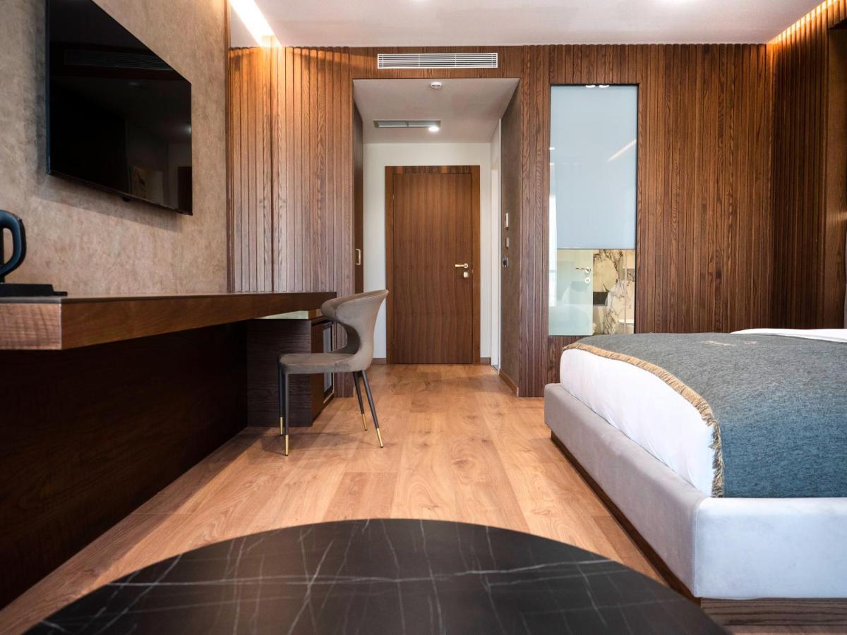 Marinaj Hotel & Spa Tiranë Ngoại thất bức ảnh