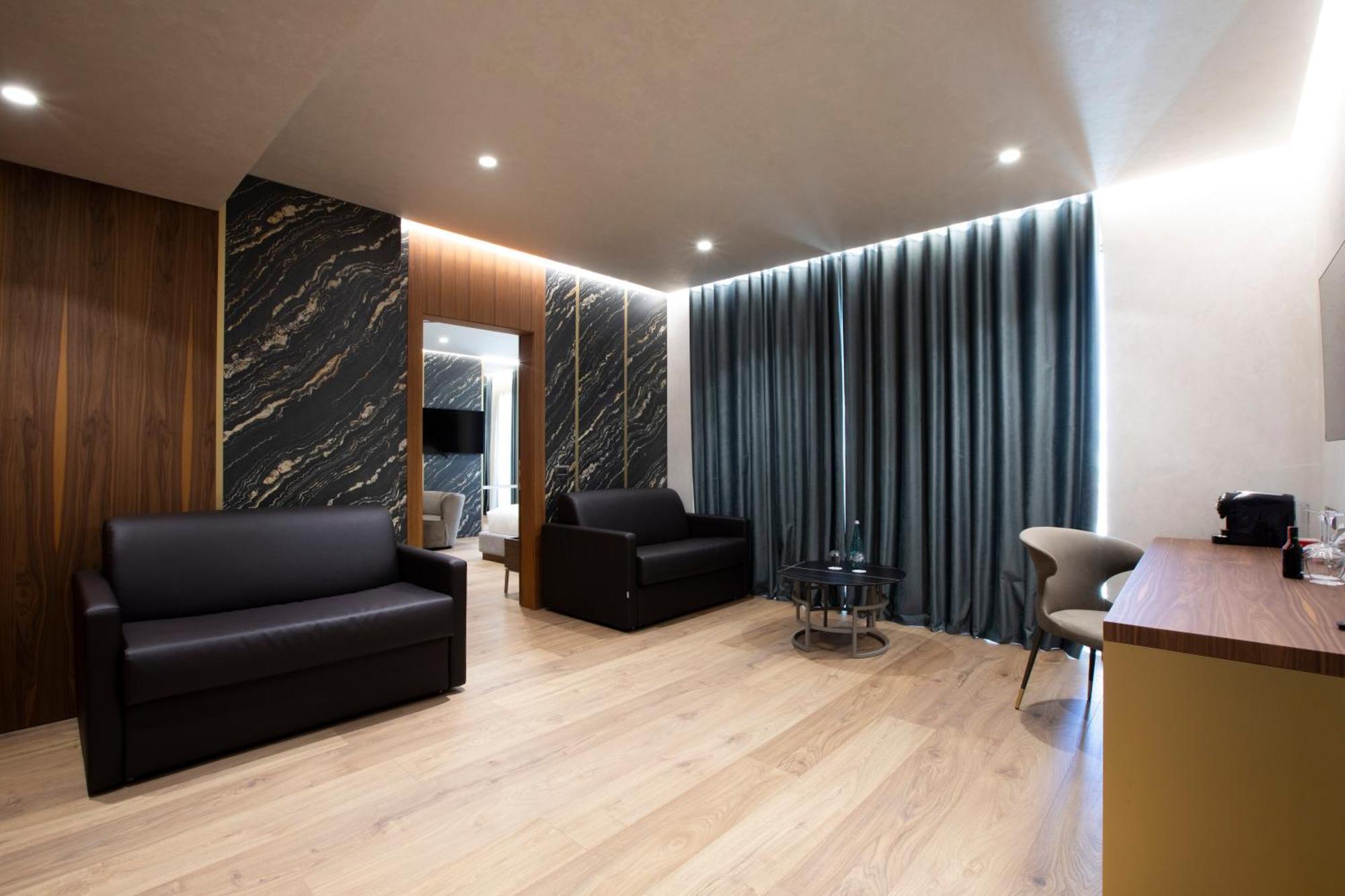 Marinaj Hotel & Spa Tiranë Ngoại thất bức ảnh